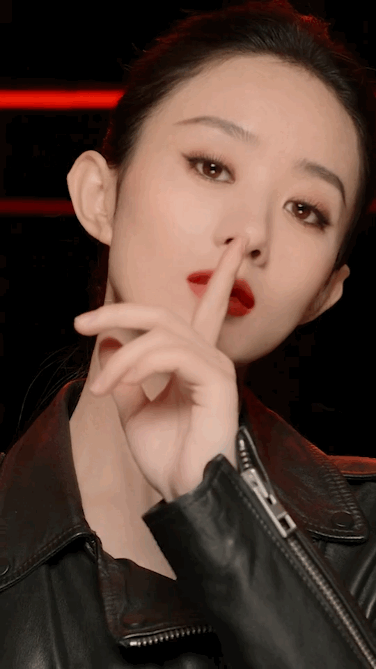 赵丽颖最新广告大片，时尚被她定义。