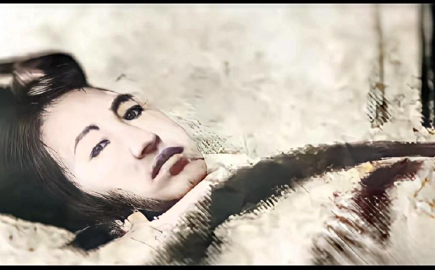 看到这张照片心情难以平静，这是被日寇用各种酷刑，辣椒水老虎凳，电刑……折磨的奄