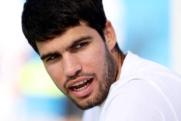 网坛风云阿尔卡拉斯表示，他仍然认为自己的网球技术存在不足。网球talking大