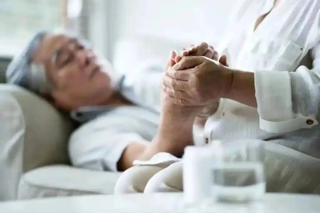 中风“杀手”揪出！医生强调：为预防脑血管意外，要重视这4指标，早了解早改变一