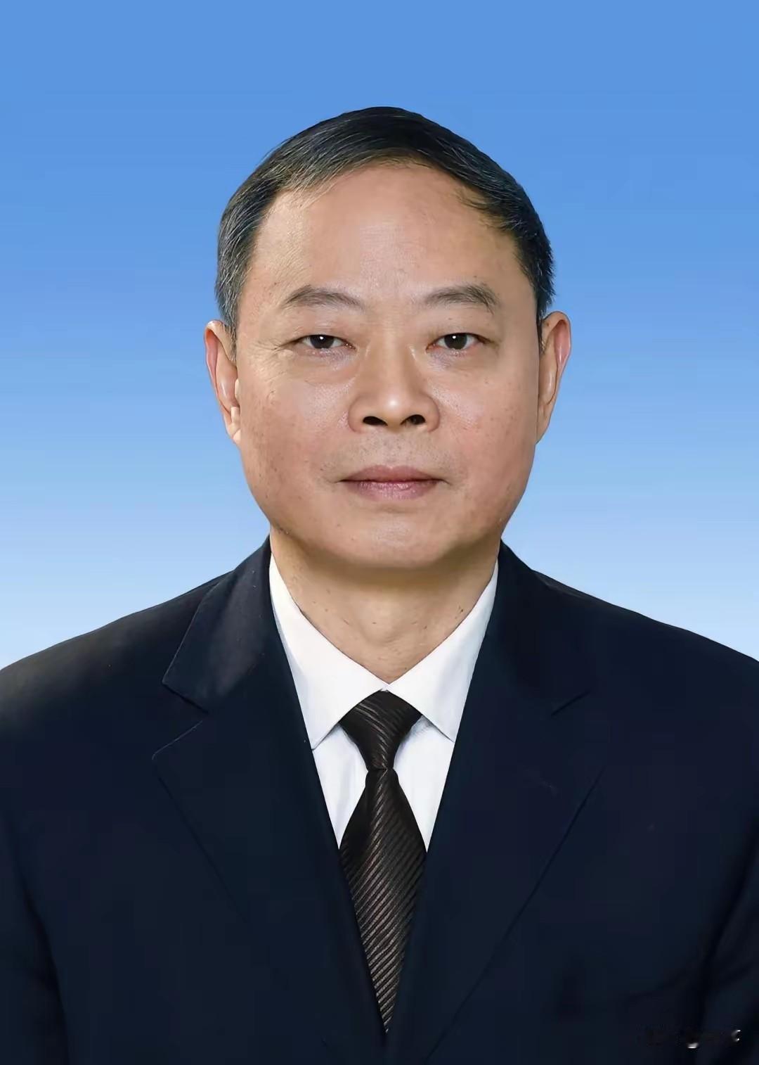 退休三月即投案，梓潼十六年，文昌故里留不住晚节9月2日，四川省纪委监委通报