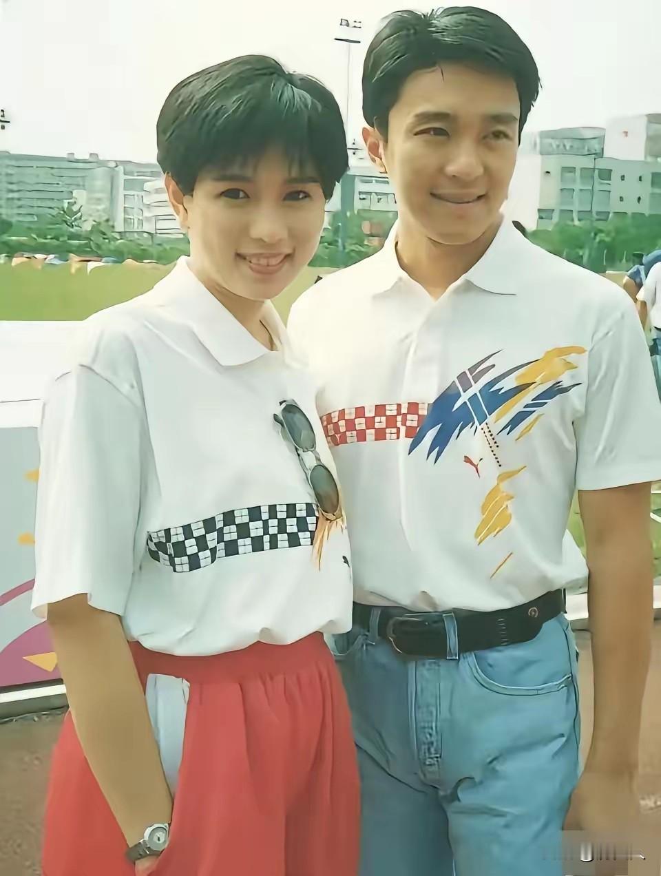 1992年周星驰登顶巅峰，女友一句结婚吧，成了两人一生的遗憾1992年周