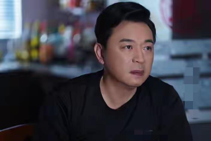 59岁才“终于火了”的演员曾是印刷工人如今凭《沉默的荣耀》爆红从印刷厂工