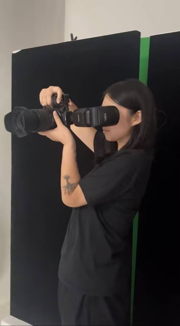 摄影师脸上用光唉！！！笑死😂​​​