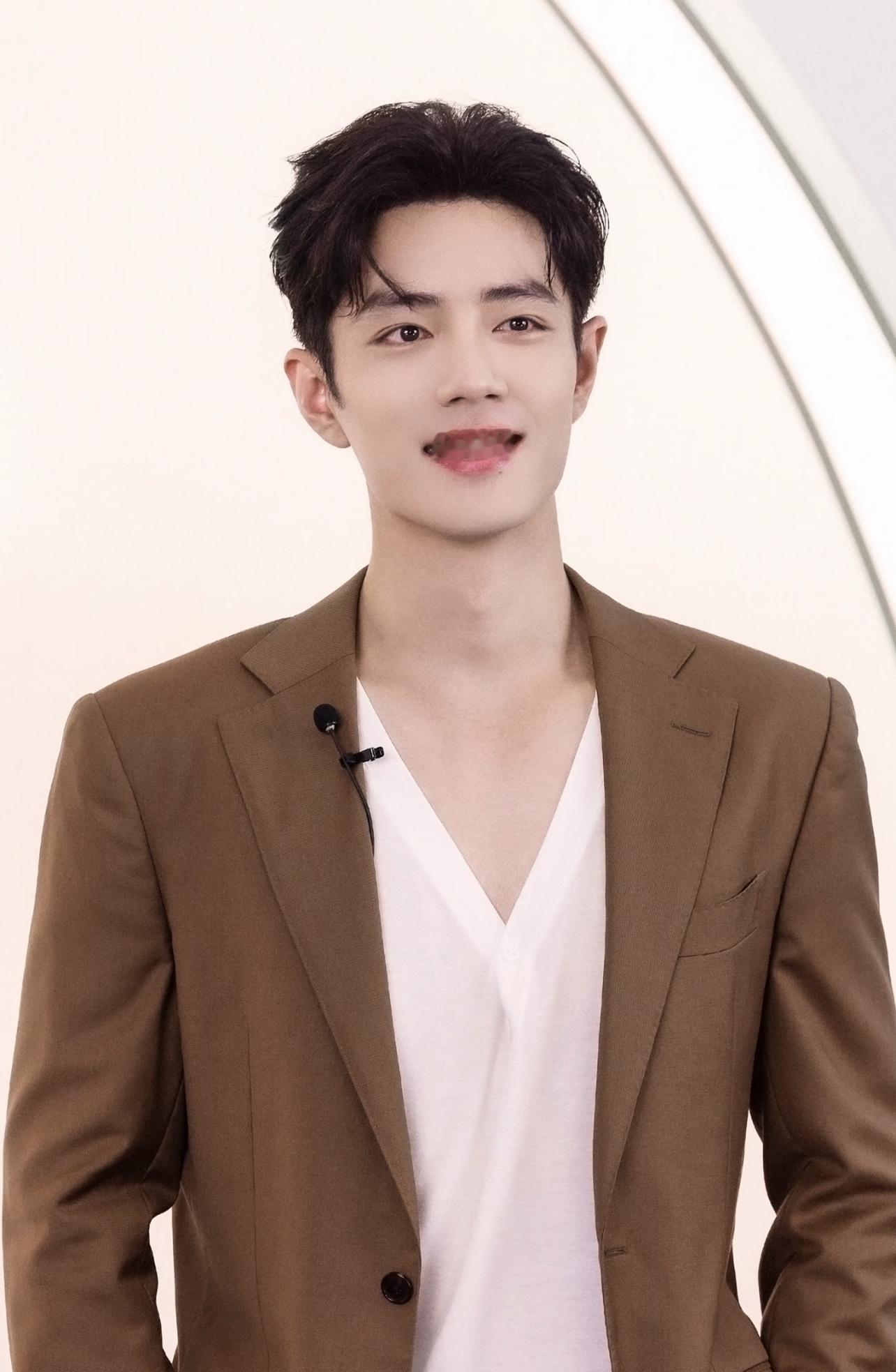 肖战，我太想进步了有钱哥哥变真老钱了肖战清爽老钱风肖战