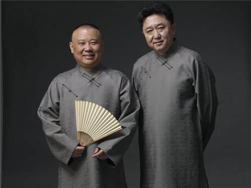 郭德纲与于谦：相声江湖的“刚柔并济”相声界有一对公认的“黄金搭档”——郭德纲