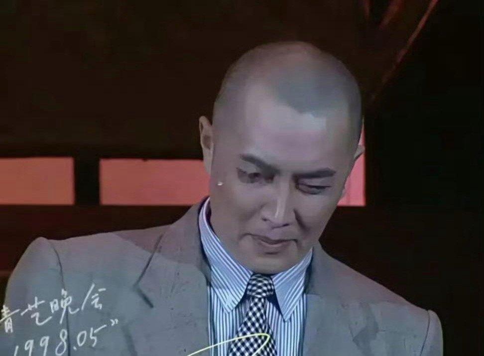 98年的唐国强可以说是那时最红的小生之一
