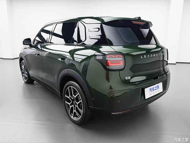 零跑汽车1月交付32059台 同比增长27% 门店突破1000家