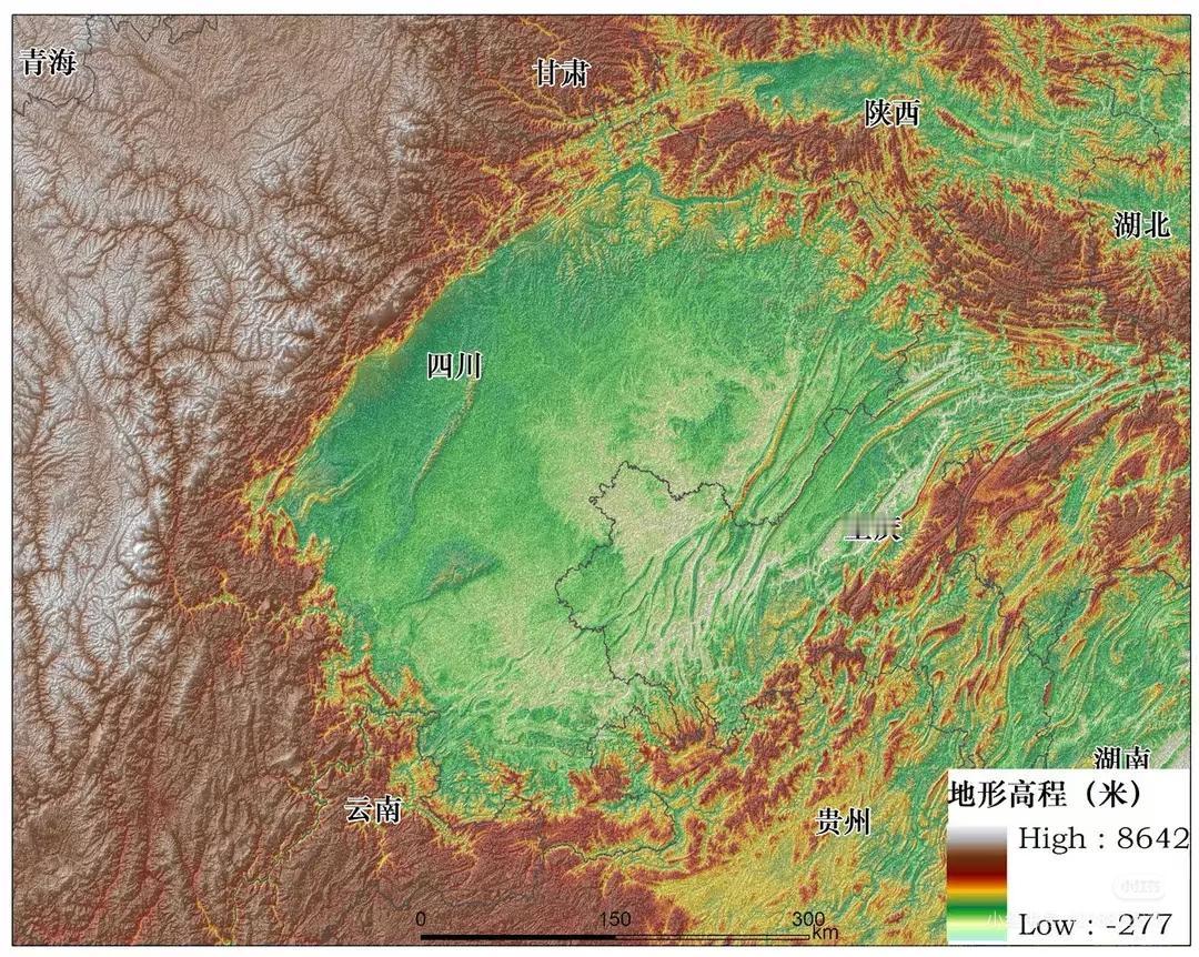 四川盆地最高点：8642米，最低-277米，这典型很对地区出门见山的地形吧？[捂