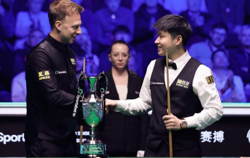 冠军在望，赵心童5-3特鲁姆普。刚刚结束了斯诺克巡回赛决赛第一阶段的比赛。前