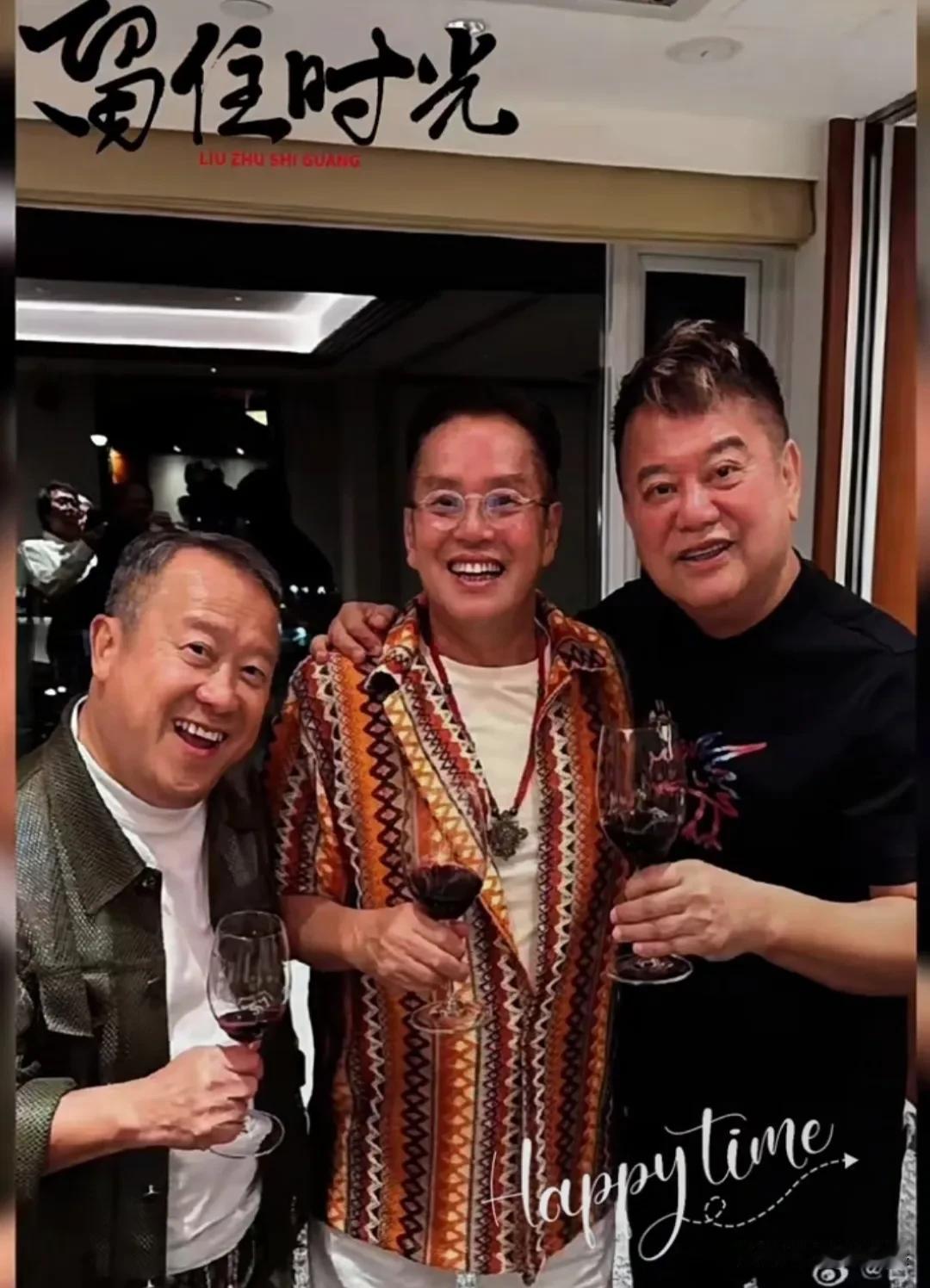 8月23日是谭咏麟75岁生日，亲朋好友欢聚一堂。熟悉的面孔，熟悉的节奏，老友陈百