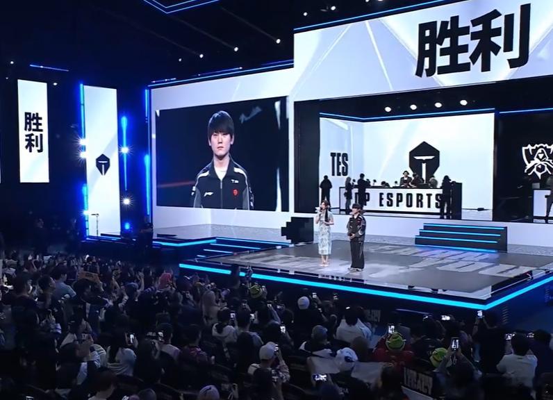 先是AL战胜HLE，再是TES收获开门红，今晚AL和TES都赢了，BLG进入0-