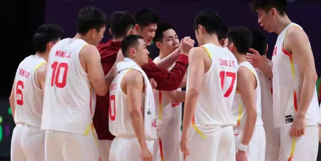 今晚19点，中国男篮将大战新西兰。赛前有3消息值得关注。郭士强变阵霸气表态，祭出
