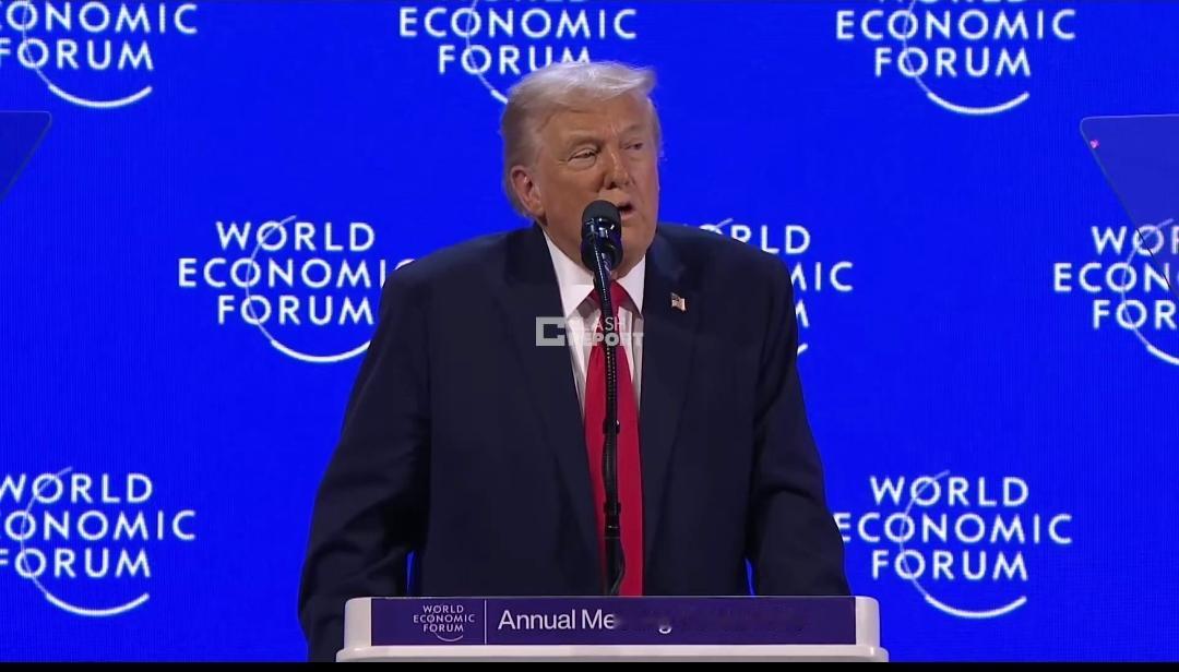 特朗普刚刚在达沃斯论坛上又胡说八道了。特朗普表示：“我注意到的一点是，一个国家拥