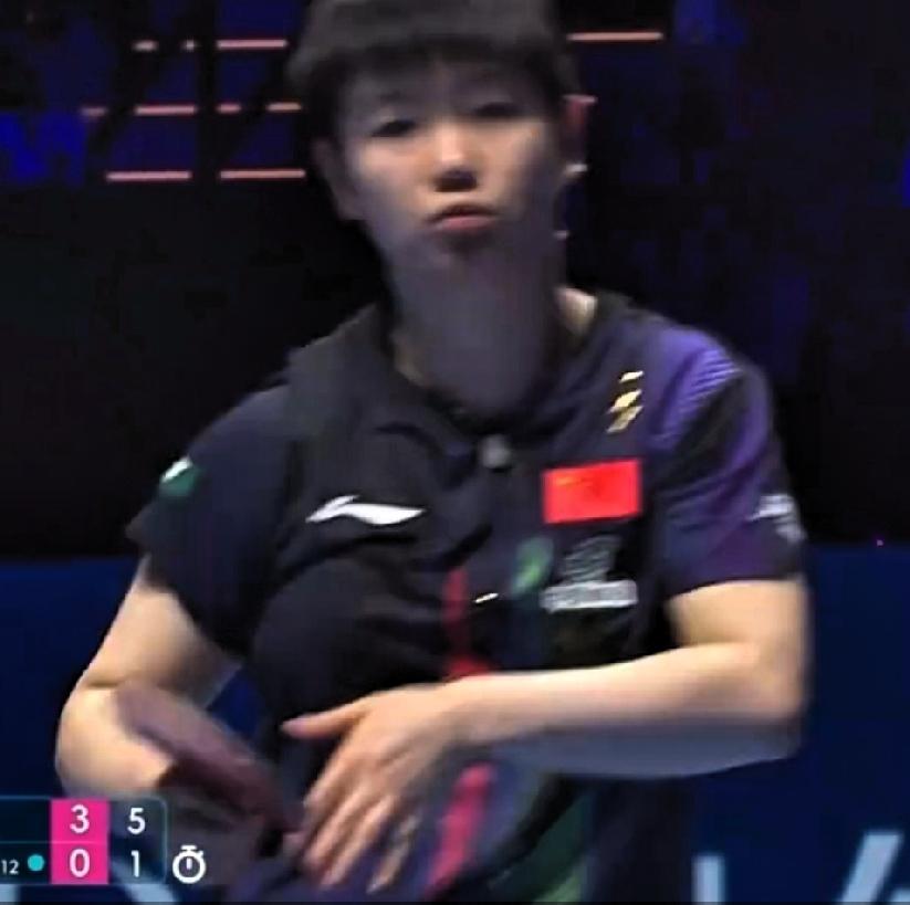 捷报传来！中国女乒续写传奇，连续三年稳稳包揽澳门世界杯女单冠亚军！姐妹