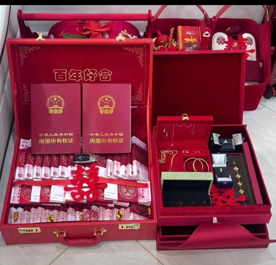 南阳开始流行“三无婚礼”啦！ 最近咱南阳的年轻人结婚，兴起了一股“三无”新风