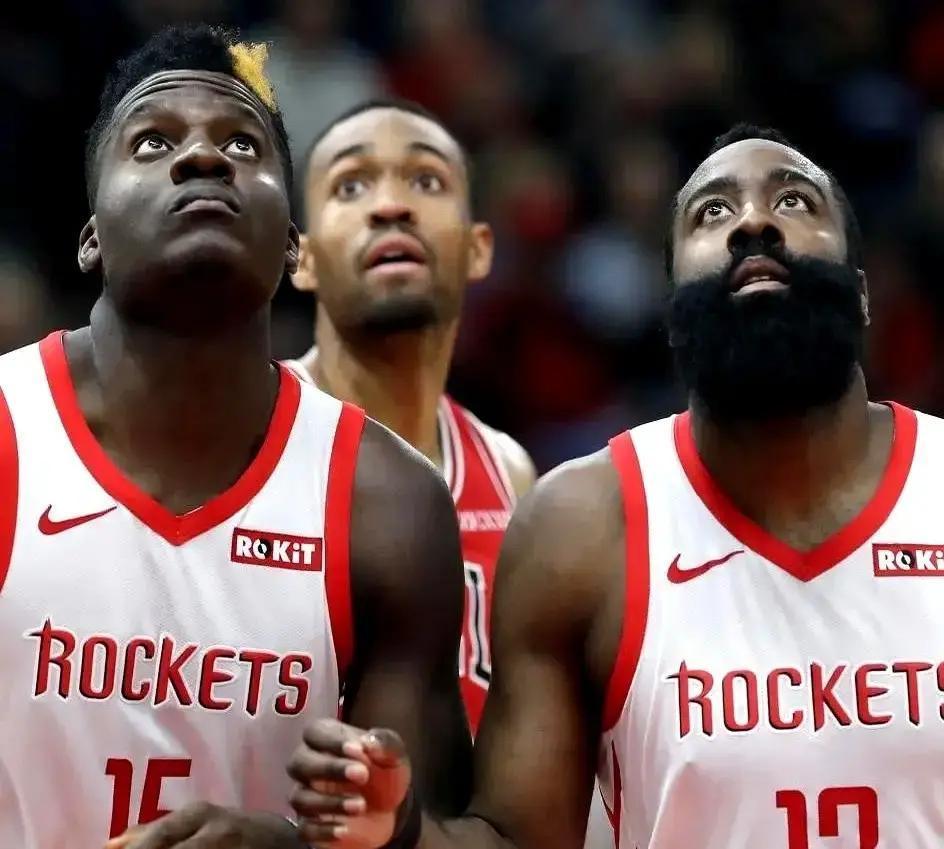 卡佩拉离开哈登后，场均得分暴跌8分！老鹰现在把他当蓝领用，每场只给28次触