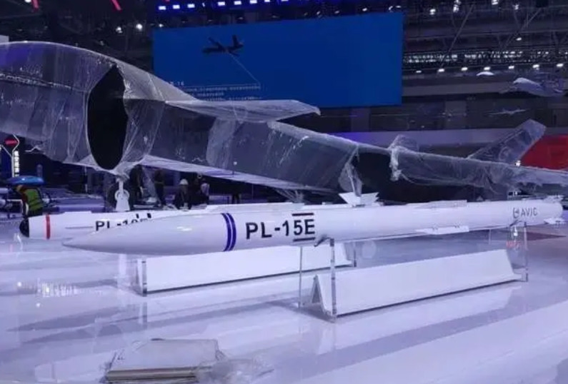 如何评价PL-15空空导弹?PL15就是美国骗世界的副产品，当年美国AIM-1