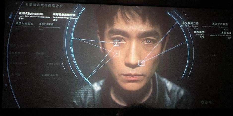 《惊蛰无声》看了，没想到除了演员阵容强大之外，三首OST也同样是圈内顶流！易烊