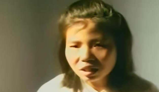 “老东西的心果然是黑色的！”1999年5月4日，四川女子曾阳琼在将婆婆活活砸死之