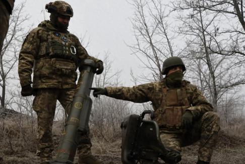 英士兵叛逃赴乌抗俄竟获晋升，政府秘密研发导弹直指莫斯科