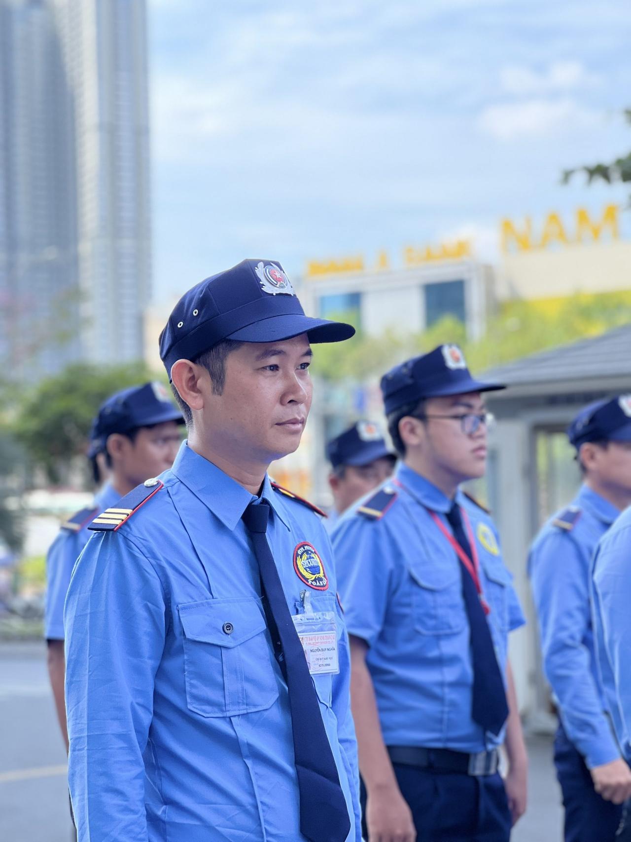 越南保安公司保安是这个样子滴