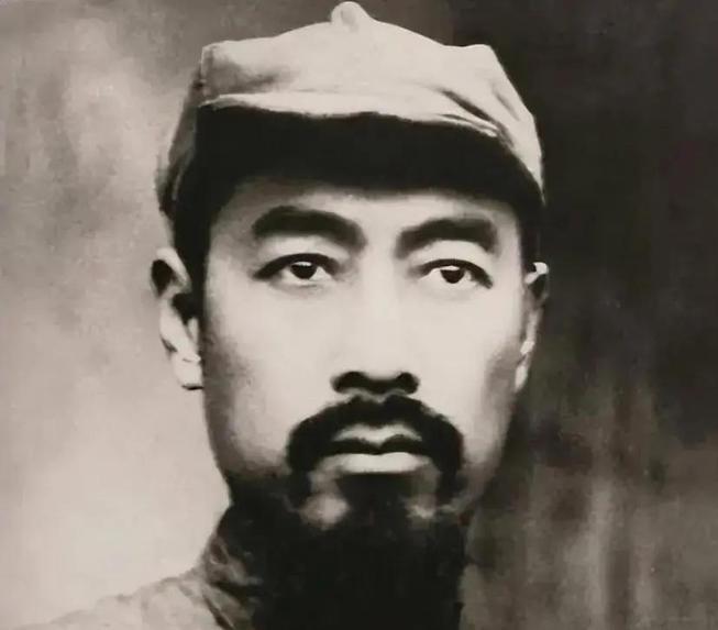 假如毛泽东是千年一遇的天才，周总理则是千年一遇的伯乐！“润之兄，若是没有你，这