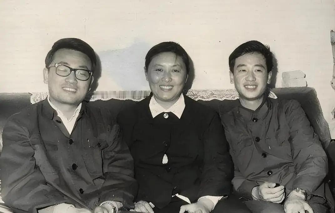 娱乐圈里总有很多遗憾，妈妈是惊艳影视界的美女，孩子却完美避开所有美貌基因，长相平