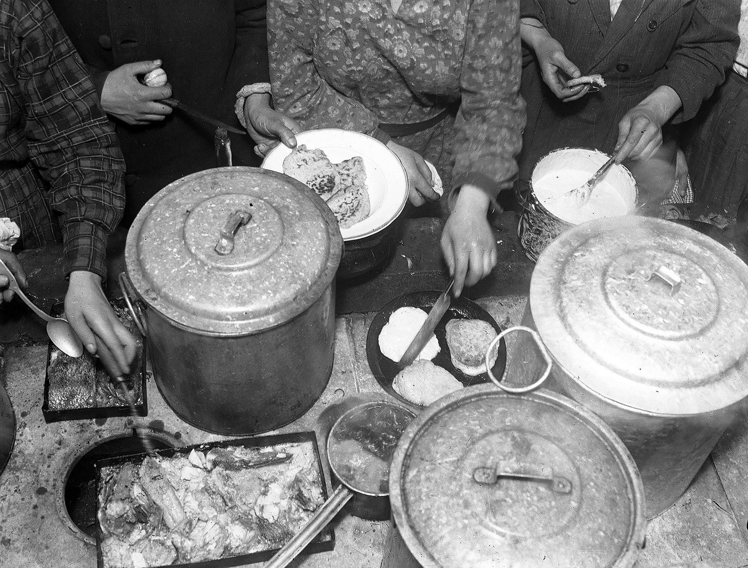 1927年，苏联老百姓的厨房。