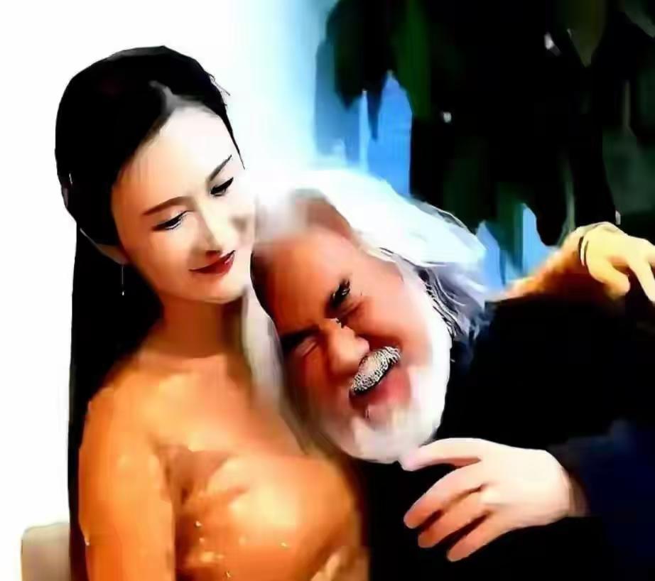 大导演张纪中老先生虽跟年轻人抢夺资源，那么大年纪还搞“爷孙恋”，但也是一个有自知