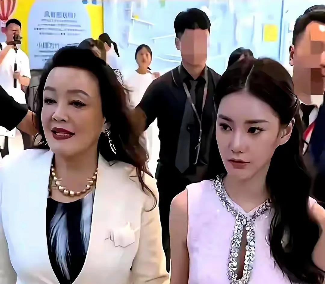 【汪小菲马筱梅婚礼倒计时！兰姐硬核护犊子，这瓜保准甜】家人们谁懂啊！汪小菲和马