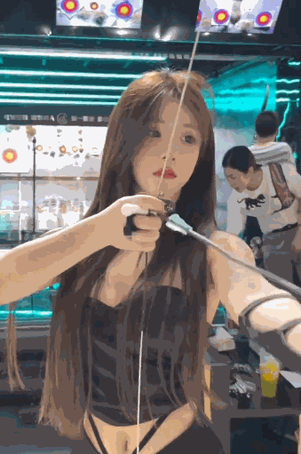 射箭馆遇到的姑娘，心动了