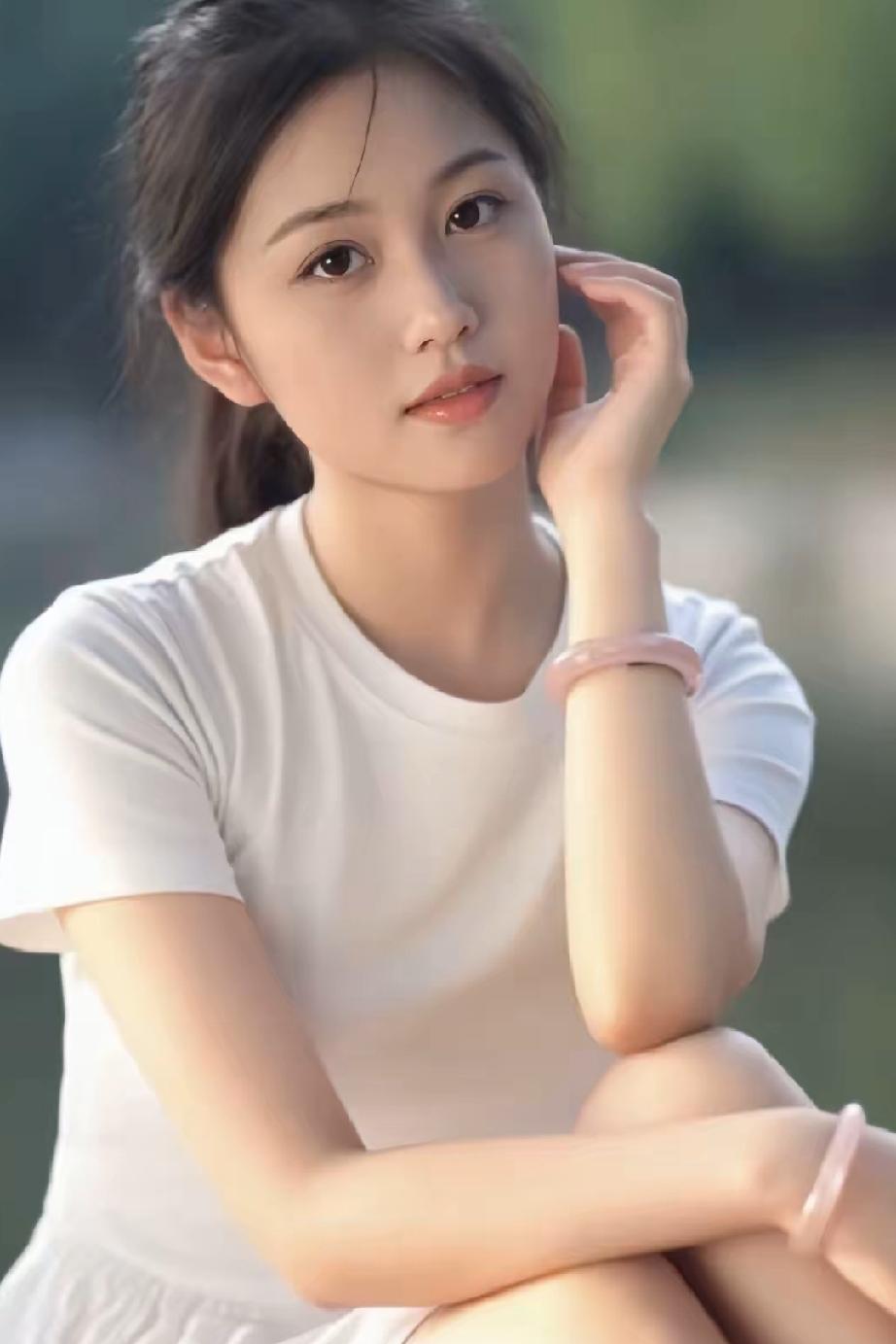 为啥有的人明明努力，生活却处处碰壁？其实根源就在情绪里。情绪，就是一个人最