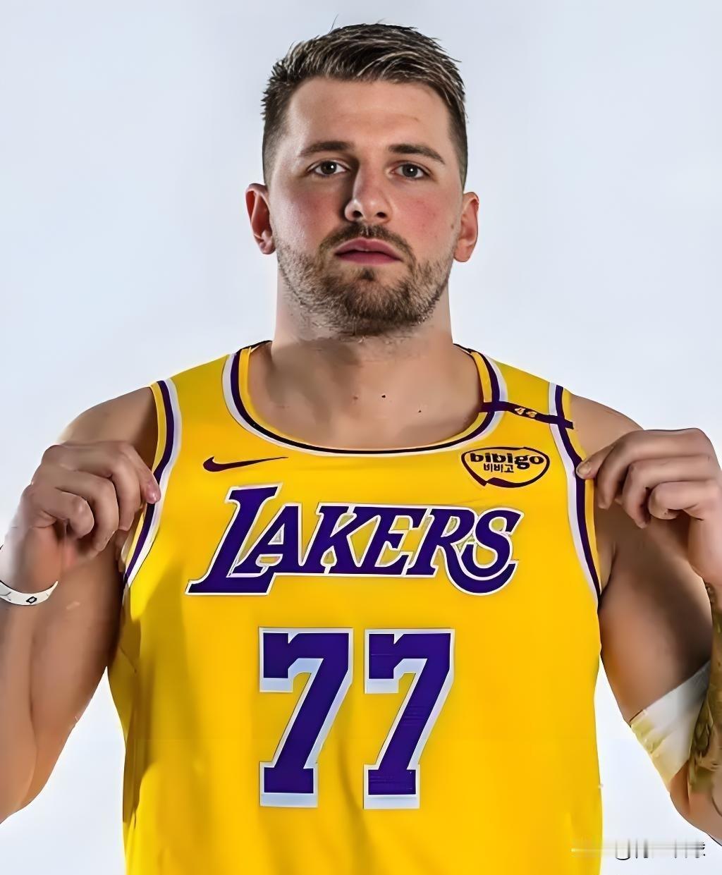 湖人队53场常规赛过后，队内数据王一览：01、得分王：东契奇，1379分0