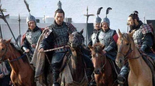 626年，李建成被李世民干掉一个月，旧部第一个翻脸的，就是燕王罗艺。罗艺不服李世