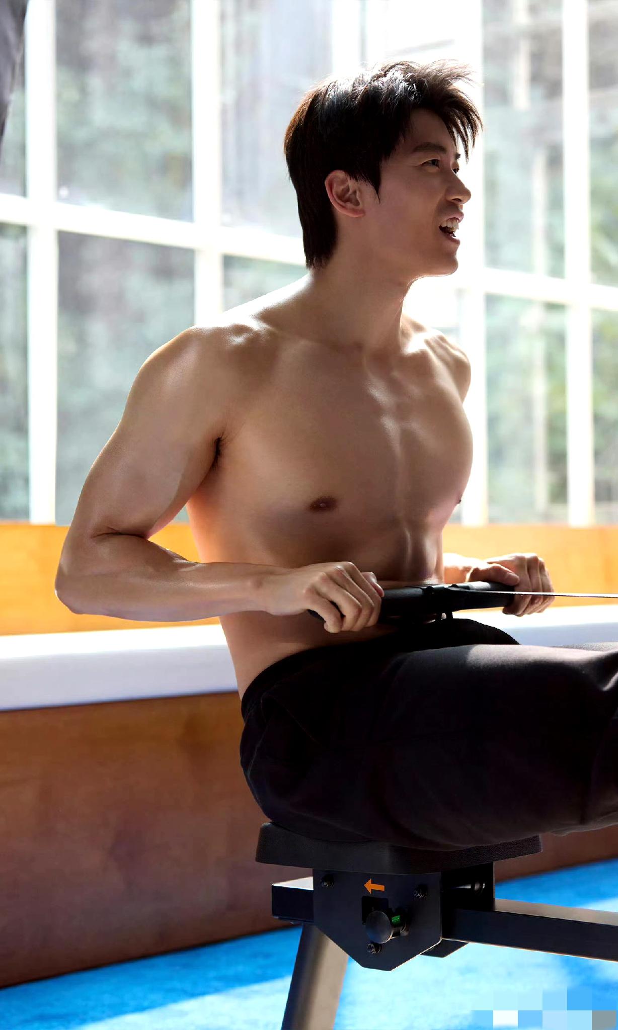 汪顺的肌肉美学：克制与协调，才是顶级运动员的身材天花板💪汪顺这组健身大片