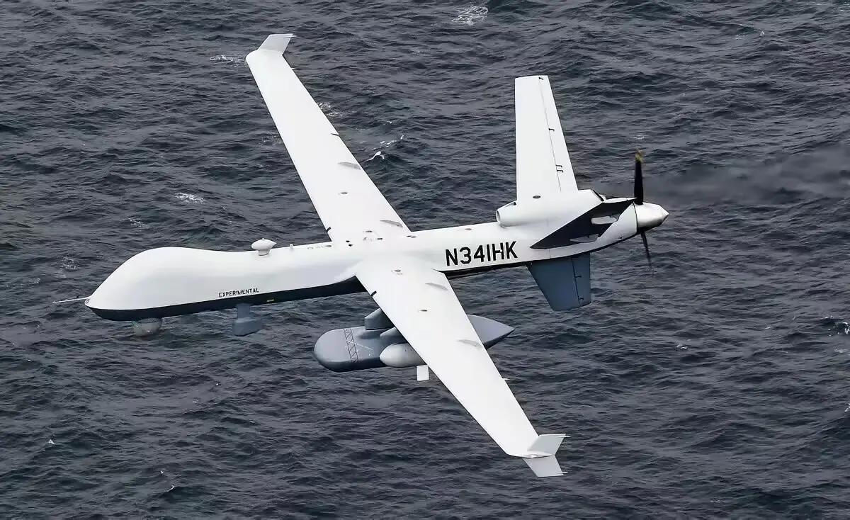 日本彻底不装了，最近在军事上的操作简直是明目张胆，一门心思扑在无人作战力量上，背