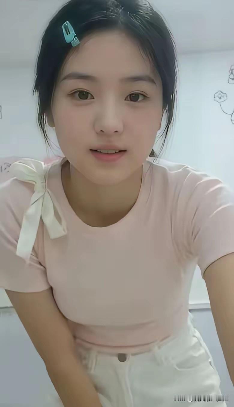 一看就知道，这是一个黄花大闺女？