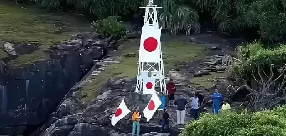 日本在钓鱼岛上修了个灯塔，以为这样就能宣示主权？结果咱们反手一套操作，直接让局面