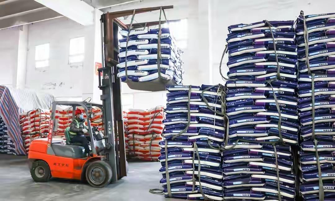 中国有货不卖？印度把后路彻底堵死印度最近彻底慌了！一边砸500亿卢比喊着要