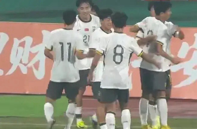 中国足球可能要崛起了，从这支U17国少队开始！全场压着巴林U17进攻，射门数，射