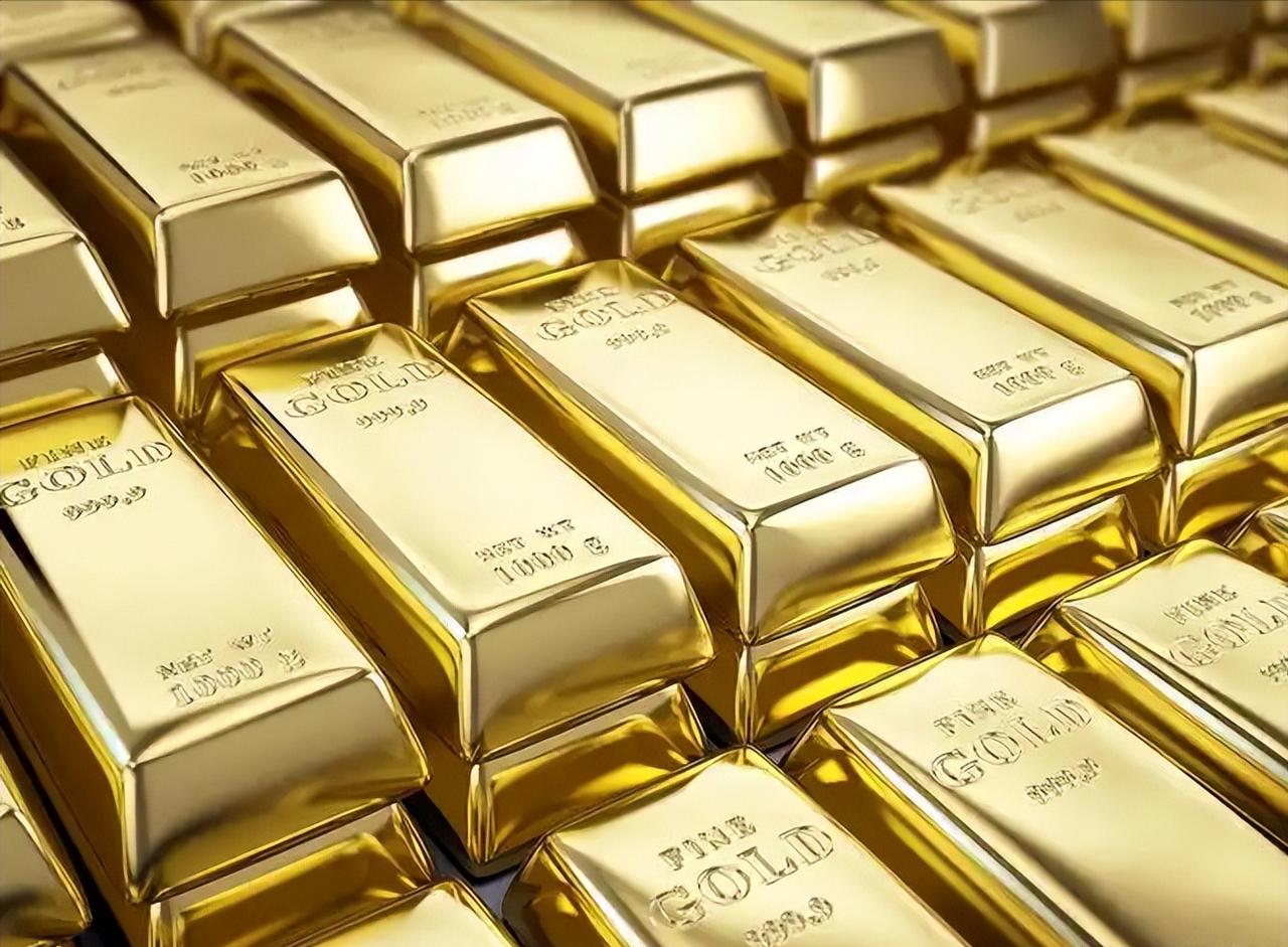 法国把黄金搬回家，看似是在换仓库，实际上是在给自己的财富上“双保险”。法国最近调