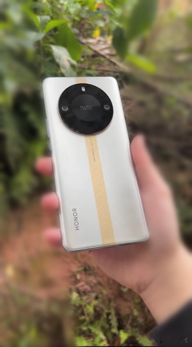 万万没想到，荣耀X50GT时隔两年，再次成为真香机！今年手机行业涨价太严重