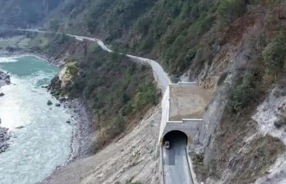 水量规模远超三峡大坝！中国唯一没建水电站的大河，为什么要空置？中国水电版图上，