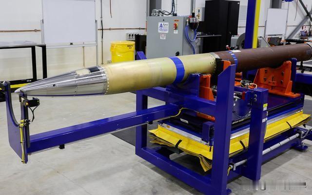 澳大利亚将于12月开始在国内生产洛克希德·马丁公司的“制导多管火箭系统”导弹