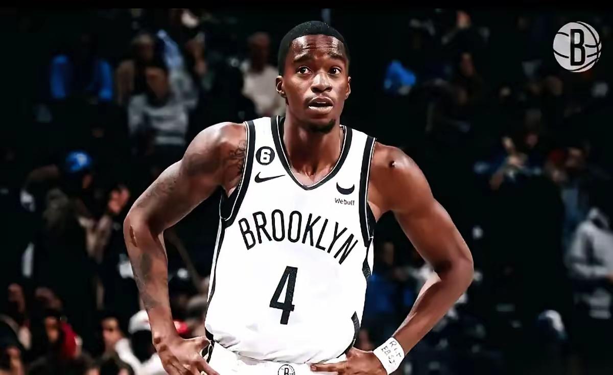 外援萨姆纳，算是把CBA给玩明白了。以前在四川队，他场场爆砍30多分，汗水把