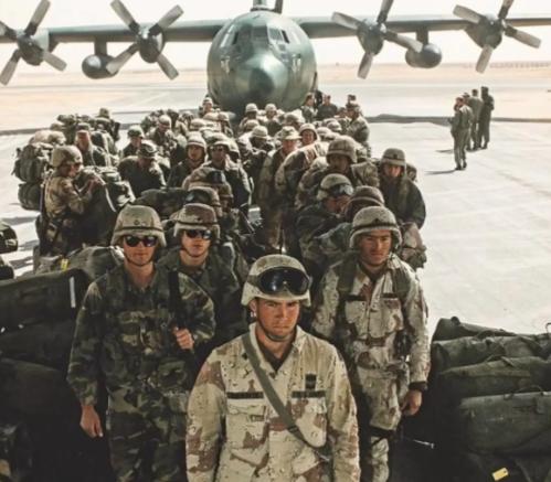 别被美国骗了！5000美军去中东，真实目的就一个！这次调动的不是普通美军，而