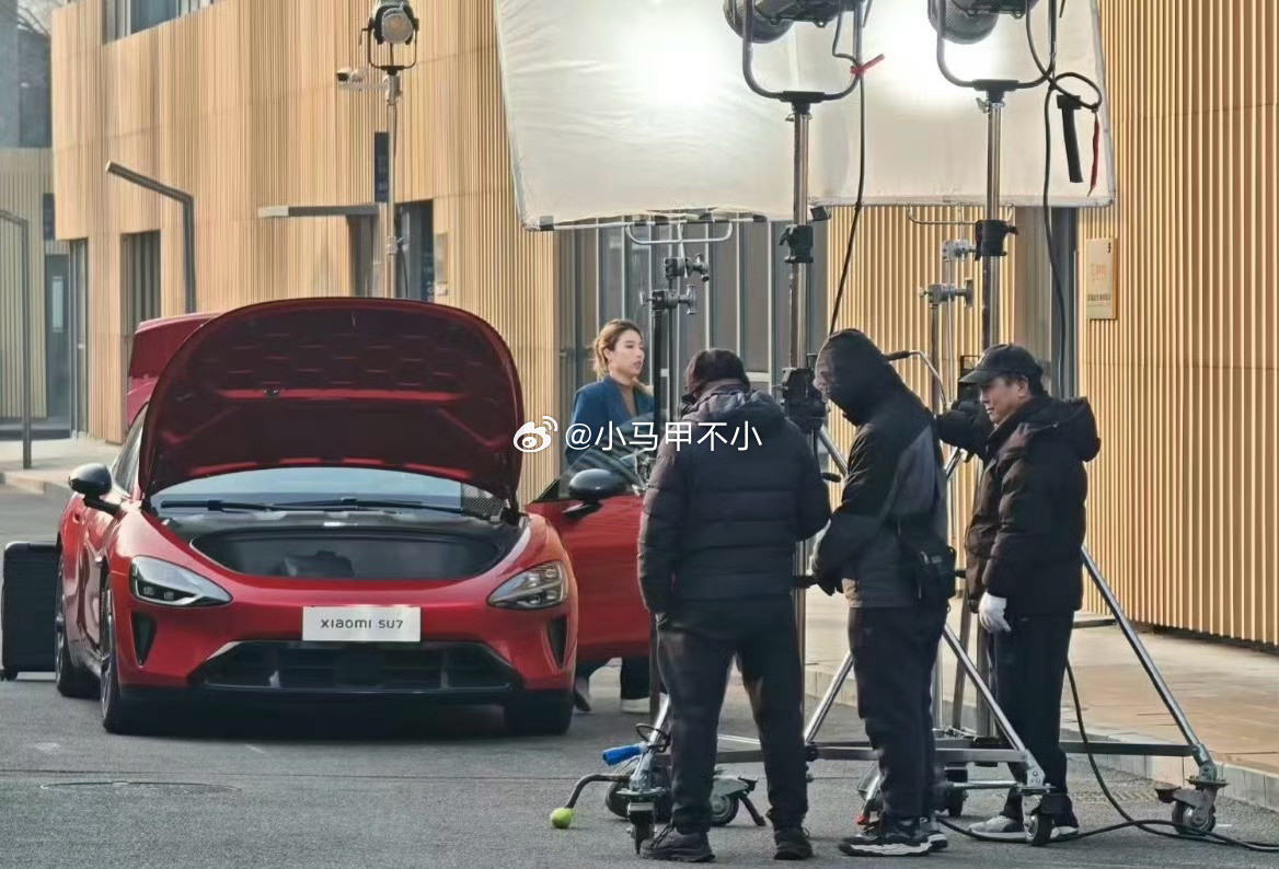 大大大前备箱小米汽车