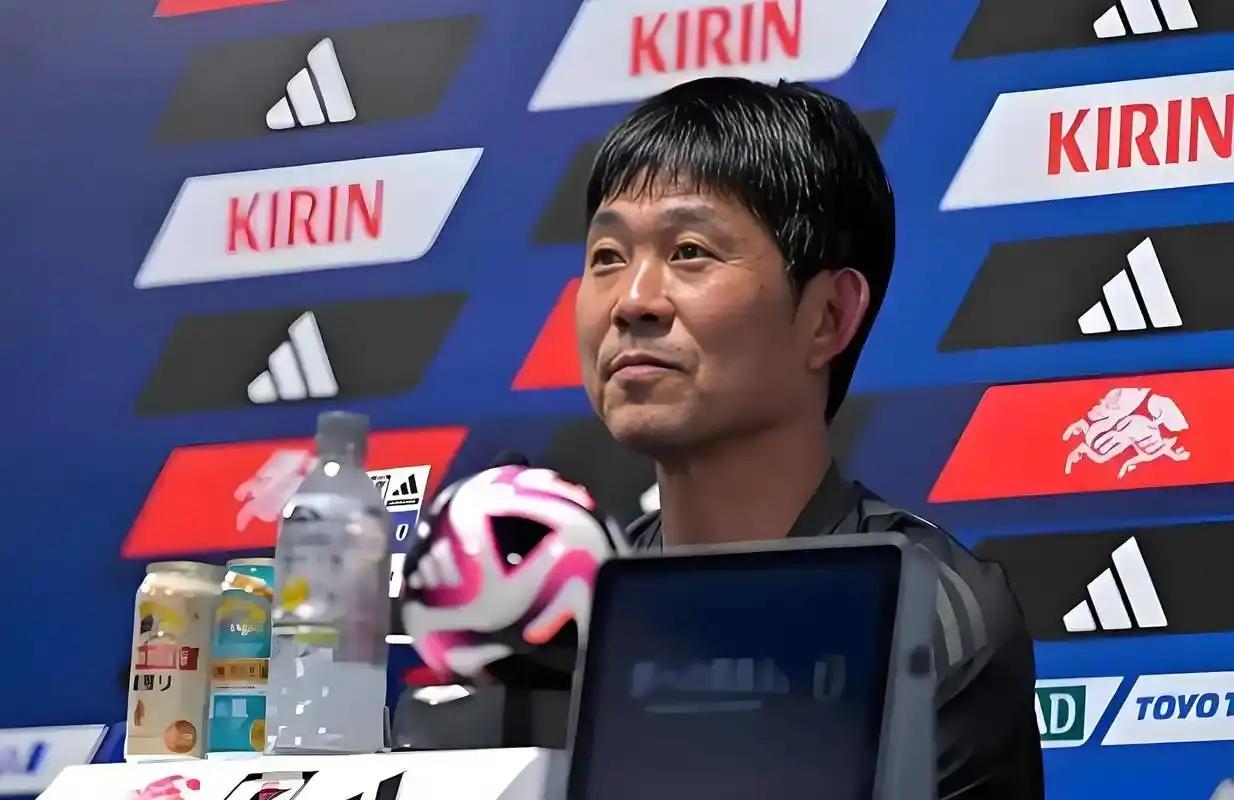 没想到，日本队与墨西哥战成0：0，未能将明年世界杯东道主拉下马来，中国网友的反应