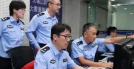 2015年，江苏的刘先生整理母亲遗物时，无意中翻出一张600万的老存单，当他满心